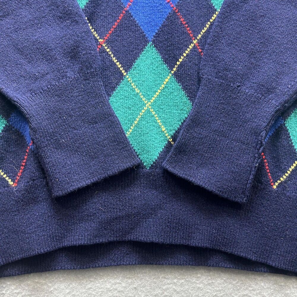 Vintage Mr. Rogers Sweater Mens Large Navy Argyle V Neck Made in Scotland Preppy - Picture 6 of 9